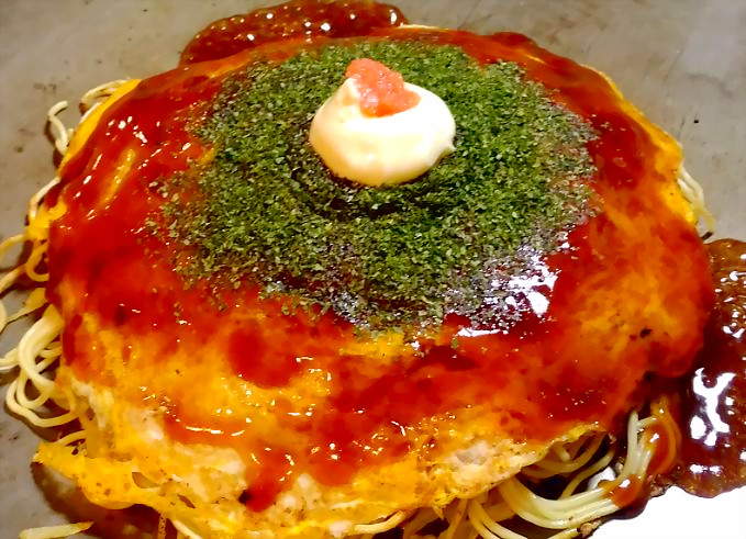 明太マヨネーズのお好み焼き