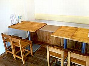 キッチンじゅんではテーブル席がご利用いただけます